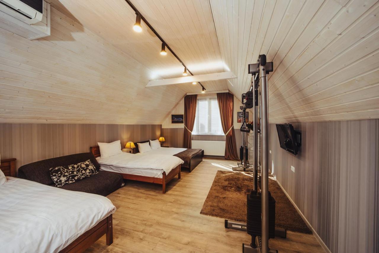 Rustaveli Apartment With Gym Τυφλίδα Εξωτερικό φωτογραφία