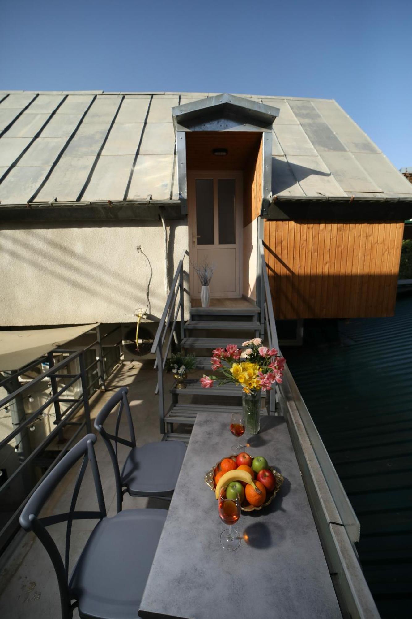 Rustaveli Apartment With Gym Τυφλίδα Εξωτερικό φωτογραφία